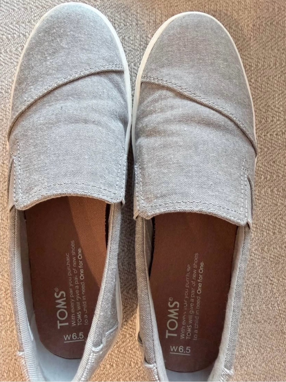TOMS Women's Slip-On Canvas Shoes in Light Gray